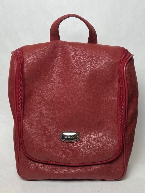 Boyt Handbags - Vintage Boyt Red Pebbled Leather Hanging Travel Toiletry Bag Dopp Kit